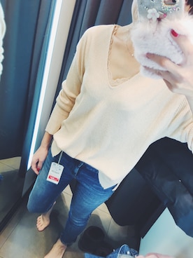 「ZARA（ザラ）のアイテム（ニット/セーター、ベージュ系）」を使った、carriequanさん（レディース）の冬コーディネート