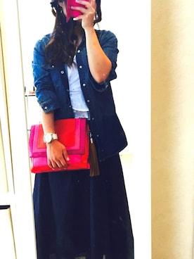 「FREE'S SHOP（フリーズショップ）のデニムシャツ（シャツ/ブラウス、ブルー系）」を使った、SAYA☺︎さん（レディース・164cm）の夏コーディネート