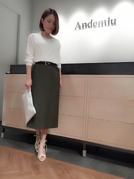「Andemiu（アンデミュウ）のアイテム（クラッチバッグ）」を使った、yuka.Nさん（レディース・155cm）の春コーディネート
