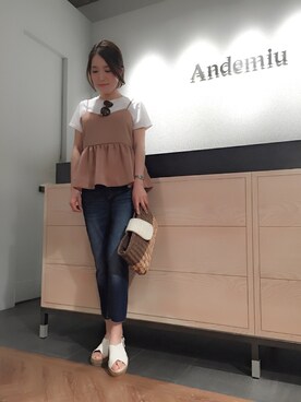 「Andemiu（アンデミュウ）のアイテム（クラッチバッグ）」を使った、yuka.Nさん（レディース・155cm）の春コーディネート