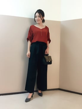 「レンガ色」｜「アイテム（グレー系）」を使った、yuka.Nさん（レディース・155cm）の夏コーディネート