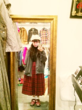 「古着のアイテム（ニット/セーター、ブラック系）」を使った、Yannuさん（レディース・145cm）の冬コーディネート