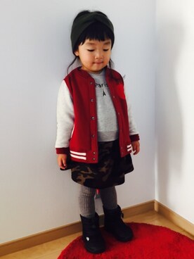 「GLOBAL WORK（グローバルワーク）のアイテム（スウェット、グレー系）」を使った、NAHOさん（キッズ・100cm）の冬コーディネート