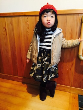 「しまむら（シマムラ）のアイテム（スカート、グリーン系）」を使った、NAHOさん（キッズ・100cm）の冬コーディネート