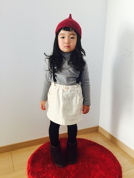 「LAGOM（LAGOM）のアイテム（デニムスカート、ホワイト系）」を使った、NAHOさん（キッズ・100cm）の冬コーディネート