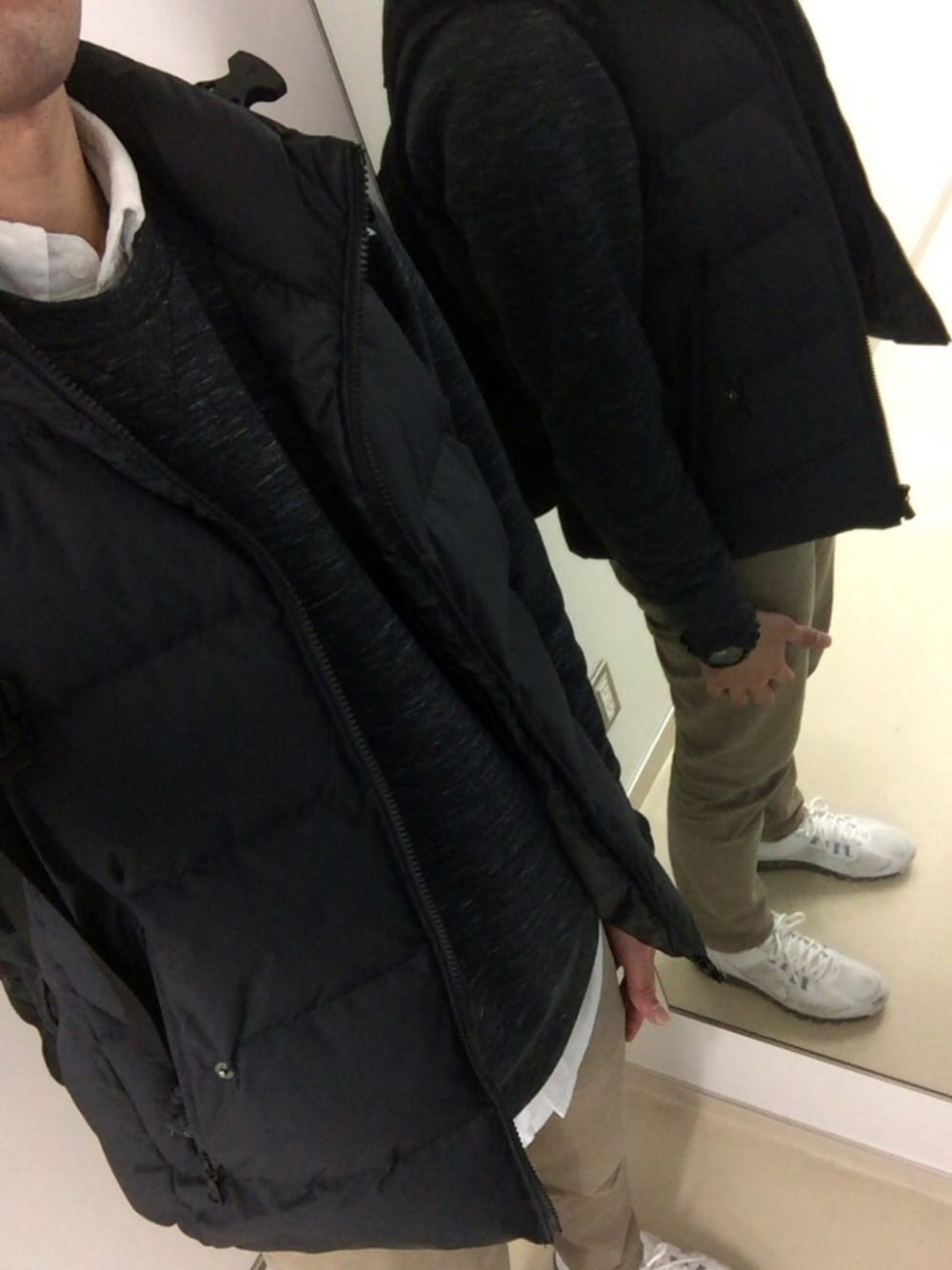 「オフィスカジュアル、スポーツミックス、スウェット(UNIQLO)、ユニクロ」｜「UNIQLOのアイテム（スウェット、グレー系）」を使った、maruさん（メンズ・181cm）の春コーディネートの1枚目の写真