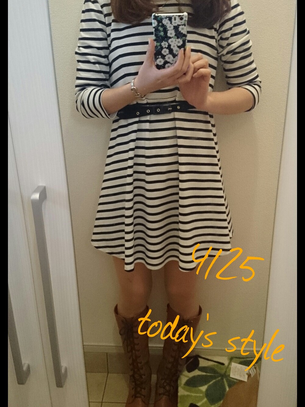 「VISのトップス UNIQLO

ワンピース ViS（ワンピース、ホワイト系）」を使った、ゆきさん（レディース・168cm）の春コーディネートの1枚目の写真