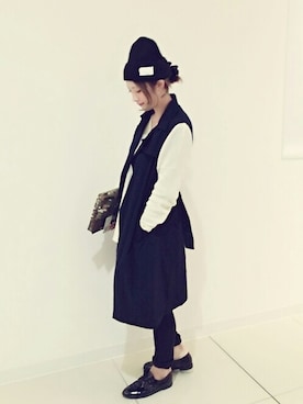 「SEVENDAYS=SUNDAY（セブンデイズサンデイ）のアイテム（ピーコート）」を使った、岡本茜さん（レディース・164cm）の冬コーディネート