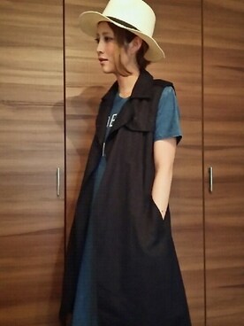 「SEVENDAYS=SUNDAY（セブンデイズサンデイ）のアイテム（ピーコート）」を使った、岡本茜さん（レディース・164cm）の春コーディネート