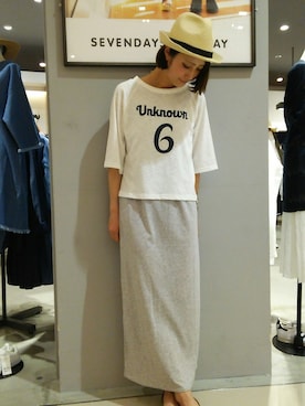 岡本茜さんのコーディネート