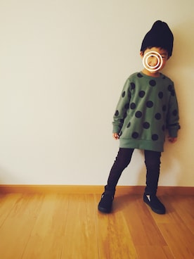 「GLOBAL WORK（グローバルワーク）のメンアサワッチ/556722（ニットキャップ/ビーニー、ブラック系）」を使った、KREHA\( Ö )/さん（キッズ）の秋コーディネート