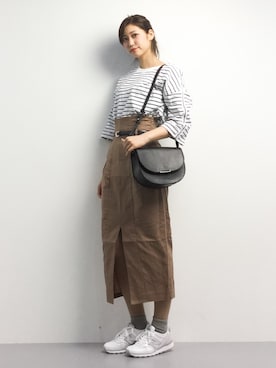 「Ameri（アメリ）のアイテム（スカート）」を使った、marinaさん（レディース・162cm）の冬コーディネート