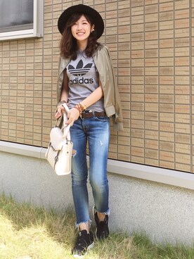 「Ungrid（アングリッド）のフレイドヘムストスリ（デニムパンツ）」を使った、まるちわさん（レディース・160cm）の夏コーディネート