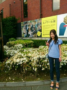 「ARMANI（アルマーニ）のアイテム（パンツ）」を使った、Yoko Suzukiさん（レディース・160cm）の夏コーディネート