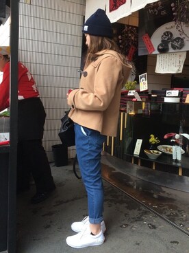 「白いスニーカー」｜「アイテム（サロペット/オーバーオール）」を使った、momoさん（レディース・157cm）の春コーディネート