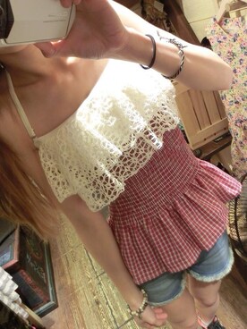 Yiwo (羿沃）さんのコーディネート