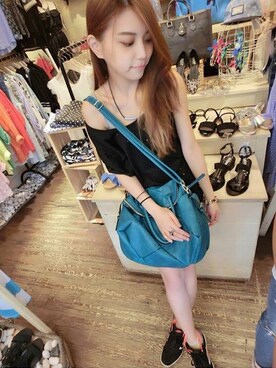 Yiwo (羿沃）さんのコーディネート