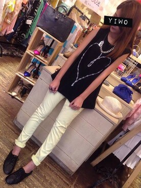 Yiwo (羿沃）さんのコーディネート