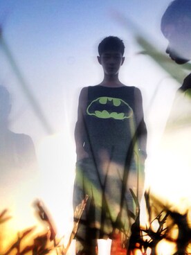 Yiwo (羿沃）さんのコーディネート