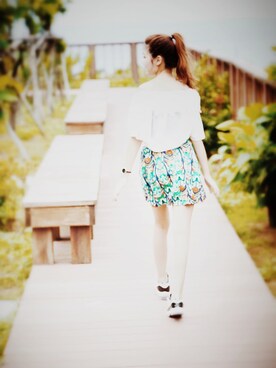 Yiwo (羿沃）さんのコーディネート