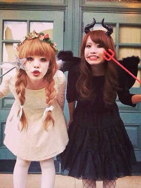 「halloween」｜「アイテム（おもちゃ）」を使った、emiさん（レディース・157cm）の秋コーディネート