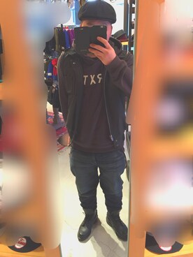 WOLVESさんのコーディネート