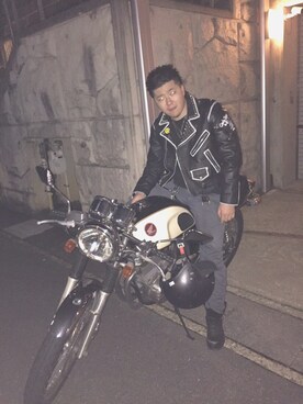 WOLVESさんのコーディネート