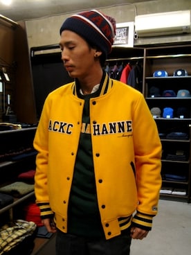 「Back Channel（バックチャンネル）のアイテム（スタジャン）」を使った、RAUGHoflifeSTAFFさん（メンズ・170cm）の秋コーディネート