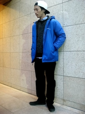 「Back Channel（バックチャンネル）のアイテム（チノパンツ）」を使った、RAUGHoflifeSTAFFさん（メンズ・170cm）の冬コーディネート
