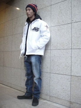 「Back Channel（バックチャンネル）のアイテム（ニットキャップ/ビーニー）」を使った、RAUGHoflifeSTAFFさん（メンズ・170cm）の冬コーディネート