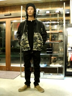 「アイテム（ナイロンジャケット）」を使った、RAUGHoflifeSTAFFさん（メンズ・170cm）の冬コーディネート