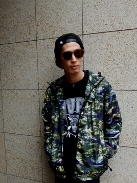 「アイテム（ナイロンジャケット）」を使った、RAUGHoflifeSTAFFさん（メンズ・170cm）の冬コーディネート