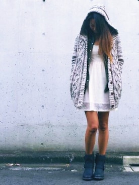 「ROXY（ロキシー）のアイテム」を使った、yayoiさん（レディース・157cm）の秋コーディネート