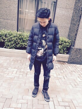 「GIVENCHY」｜「アイテム（ダウンジャケット/コート）」を使った、李濬志さん（メンズ・173cm）の冬コーディネート