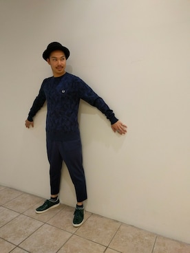「FRED PERRY（フレッドペリー）のアイテム（ニット/セーター）」を使った、YUKI HAMAGUCHIさん（メンズ・174cm）の秋コーディネート