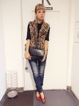 「BEAMS（ビームス）のアイテム（ピアス（両耳用））」を使った、SHiEppiさん（レディース・153cm）の秋コーディネート