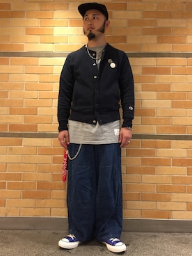 「Pilgrim Surf Supply（ピルグリムサーフサプライ）のアイテム」を使った、Yoshihito Hayashiさん（メンズ・170cm）の秋コーディネート