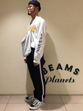 「PLAYBOY（プレイボーイ）のアイテム」を使った、Yoshihito Hayashiさん（メンズ・170cm）の秋コーディネート