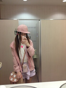 東野カナたんさんのコーディネート