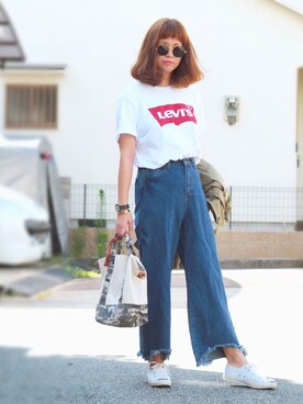 「Levi's（リーバイス）のアイテム（Tシャツ/カットソー）」を使った、natsupooさん（レディース・167cm）の夏コーディネート