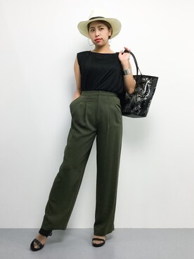 「J'studio（ジェイストゥディオ）のアイテム（パンツ）」を使った、NASSANさん（レディース・165cm）の夏コーディネート