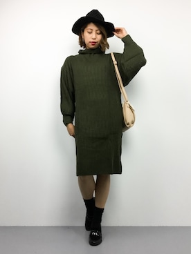 「PATTERN・fiona （パターンフィオナ）のアイテム（バッグ）」を使った、NASSANさん（レディース・165cm）の秋コーディネート