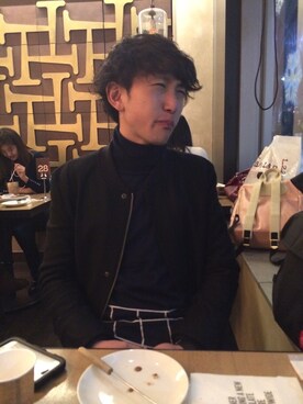 「STUDIOUS（ステュディオス）のアイテム（ナイロンジャケット）」を使った、愁さん（メンズ・175cm）の冬コーディネート