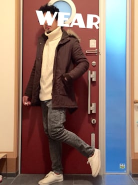 「ケーブルニット」｜「アイテム（PC・スマホグッズ/家電）」を使った、atsushiさん（メンズ・173cm）の秋コーディネート