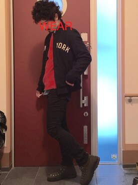「赤ニット」｜「アイテム（スタジャン）」を使った、atsushiさん（メンズ・173cm）の冬コーディネート
