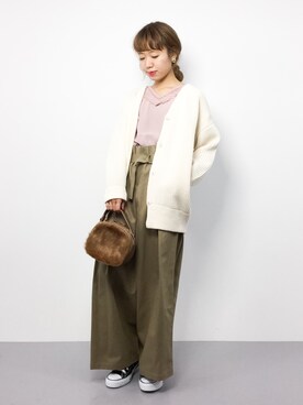 「chambre de charme（シャンブルドゥシャーム）のアイテム（パンツ）」を使った、りっぴーさん（レディース・154cm）の秋コーディネート