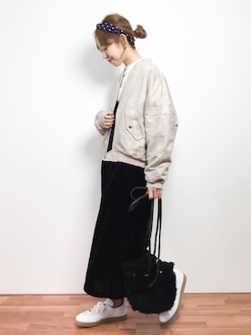 「アイテム（MA-1）」を使った、りっぴーさん（レディース・154cm・20代）の秋コーディネート