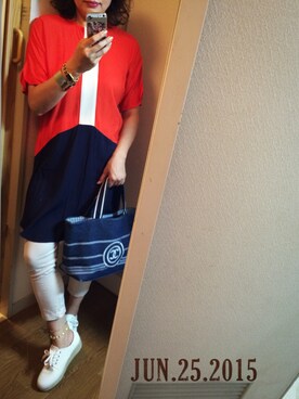 「アイテム（チュニック、レッド系）」を使った、ともまゆママさん（レディース・167cm）の夏コーディネート