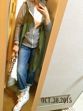 「alternative（オルタナティブ）のアイテム」を使った、ともまゆママさん（レディース・167cm）の秋コーディネート