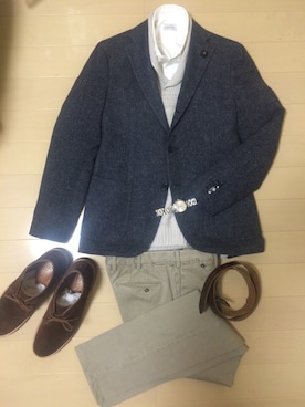 「LARDINI（ラルディーニ）のアイテム（テーラードジャケット）」を使った、NKさん（メンズ・175cm）の冬コーディネート
